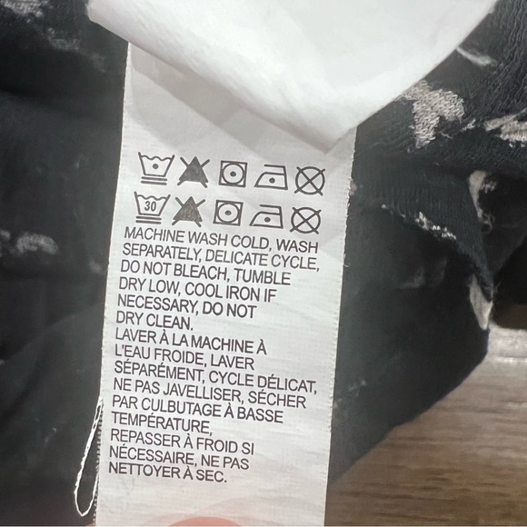 Lucky Brand Sleeveless Top - Picture 14 of 14